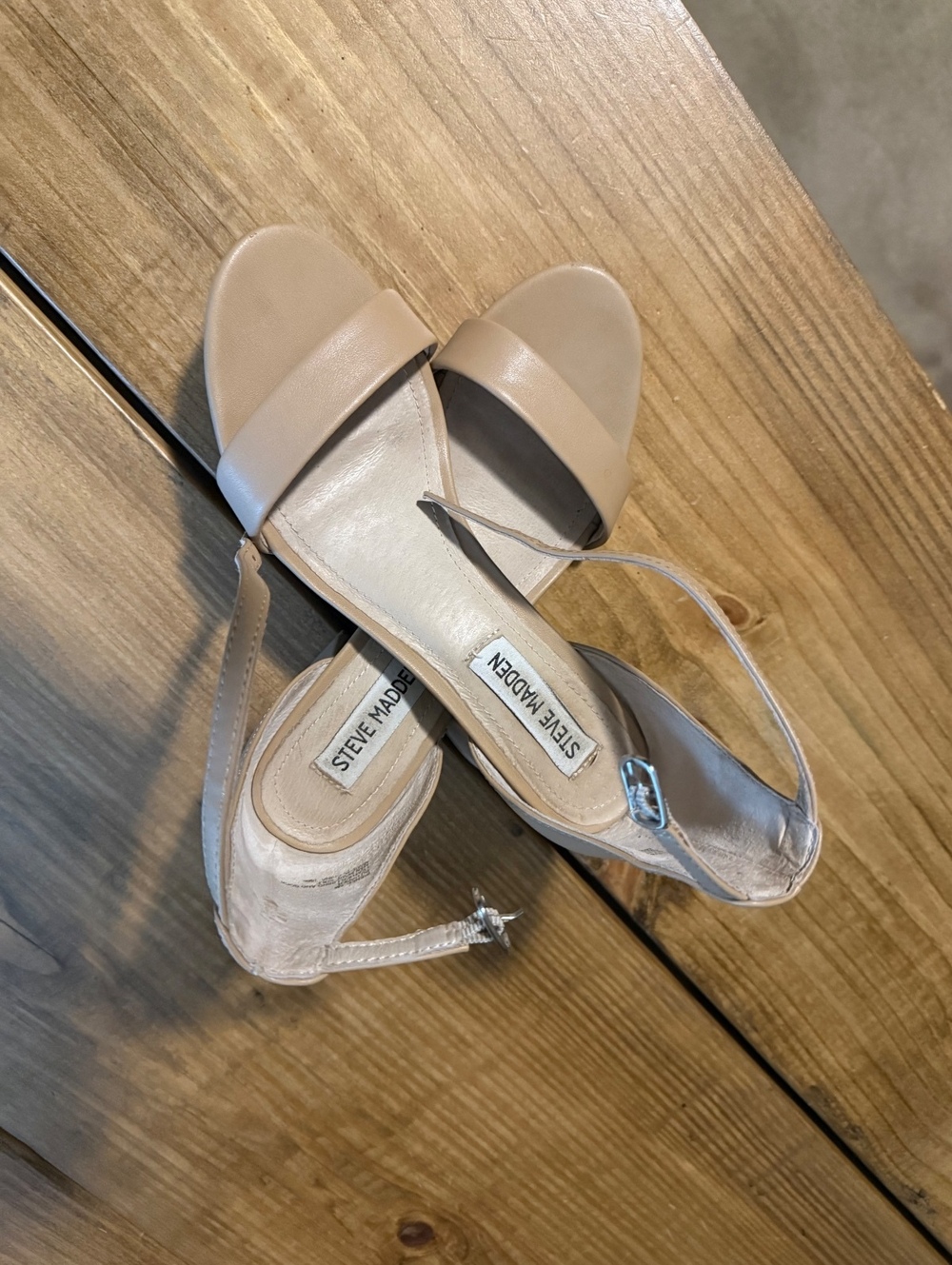 Steve Madden Irenee Nude Block Heel Sandals Size 6M